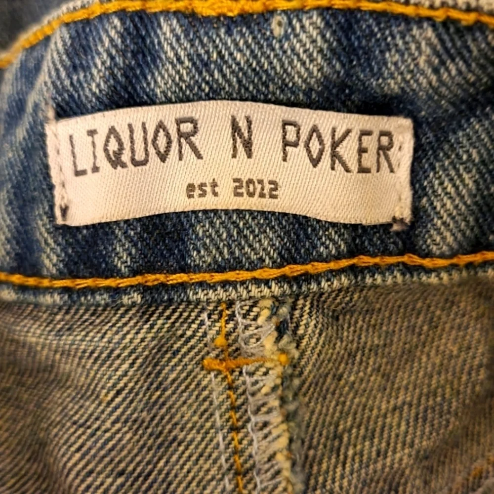 Liquor N Poker Raw Hem Medium Wash Denim Mini Skirt Sz 2/ UK 6 - Picture 8 of 10